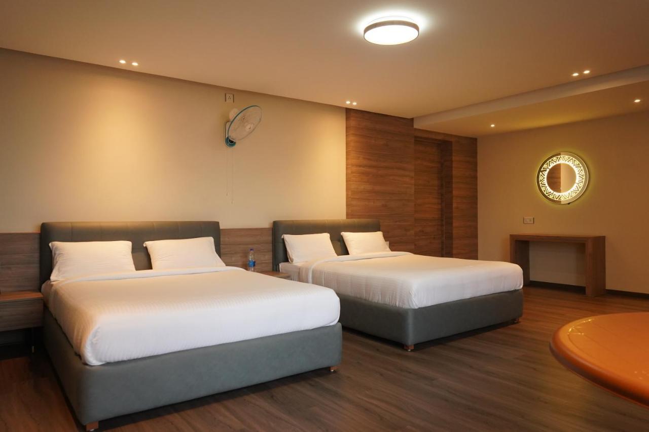 Hotel Bekal International Kāsaragod Kültér fotó